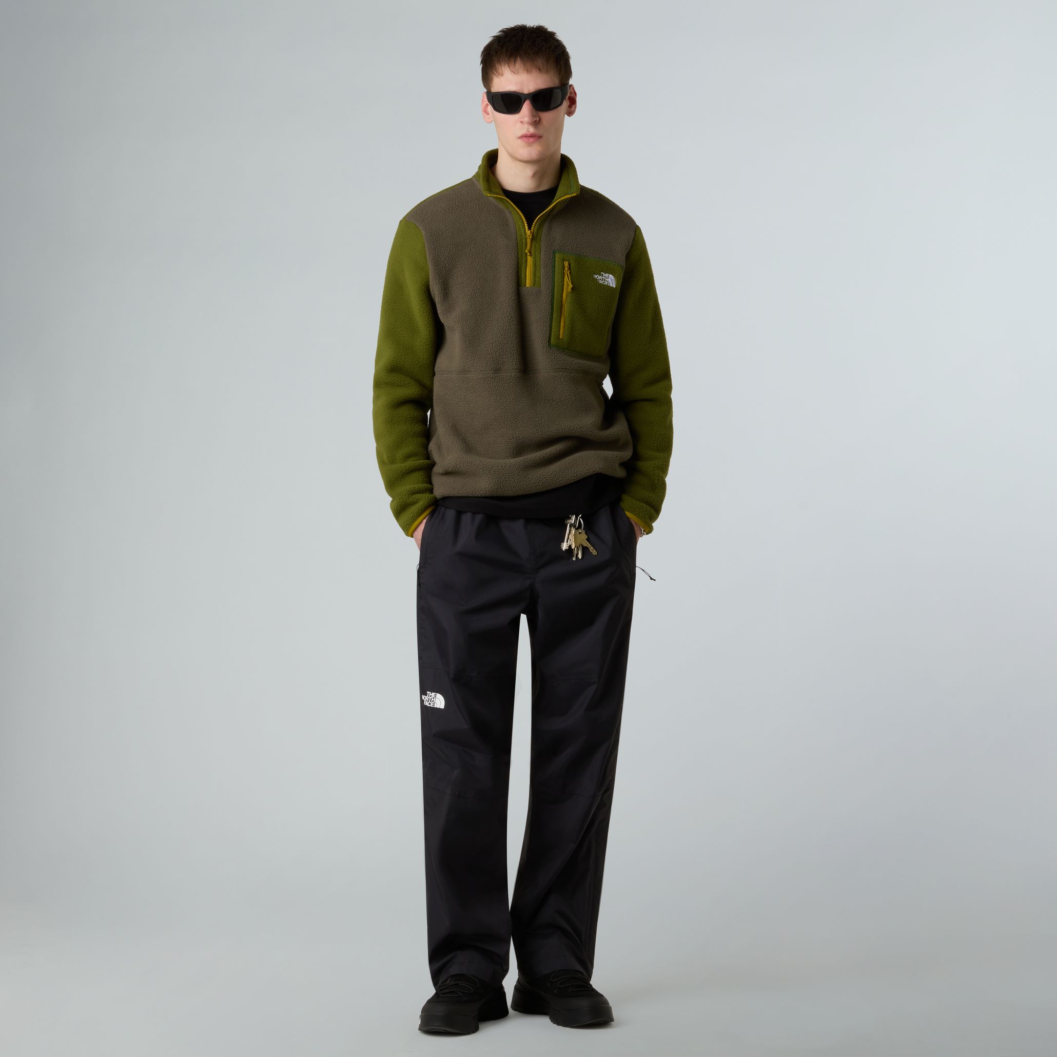 The North Face Men's Yumiori 1/4 Zip Fleece Jacket New Taupe Green
