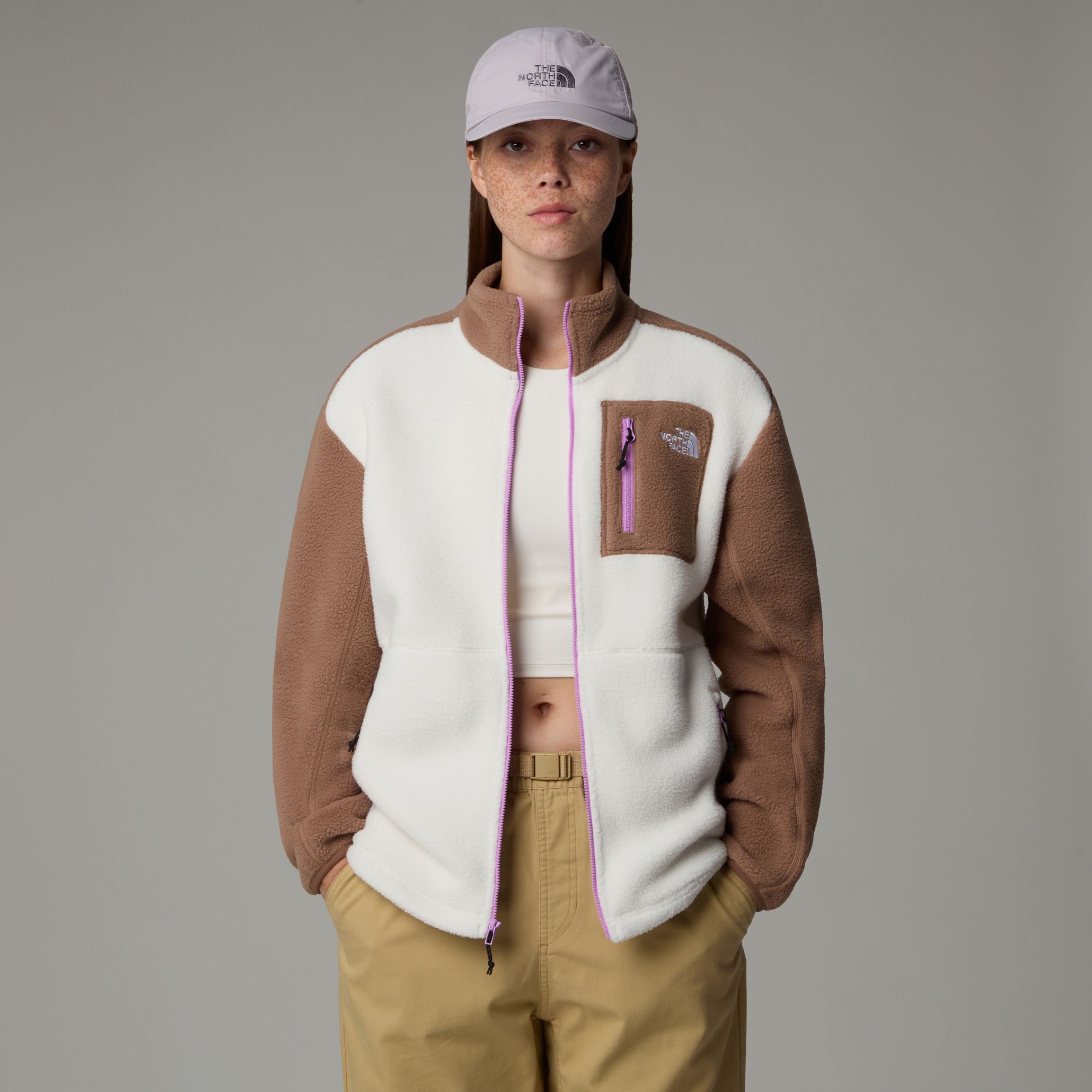 WhatAboutYourFriend ファー フーディ 2025年最新