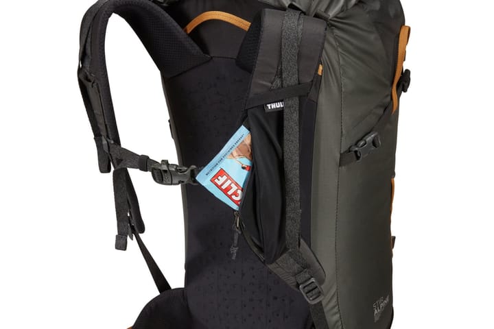 Thule Stir Alpine 40L Obsidian Thule
