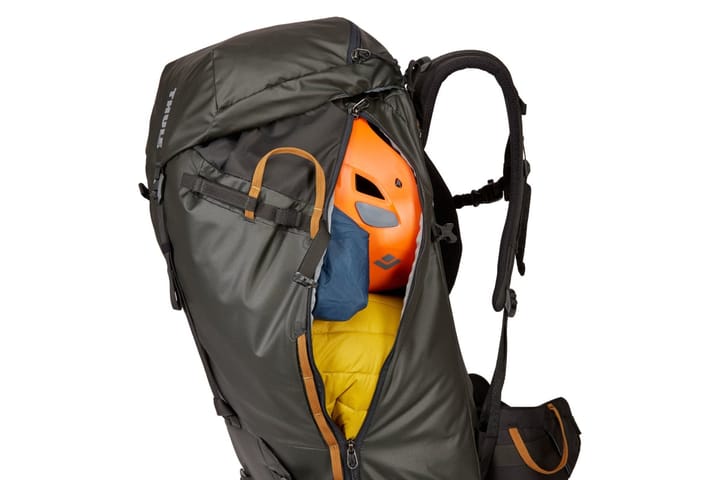 Thule Stir Alpine 40L Obsidian Thule Thule Stir Alpine 40L Obsidian Thule