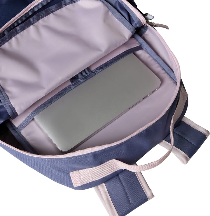 The North Face Teens' Chuckwalla Daypack Twilight Galaxy/lunar B The North Face The North Face Teens' Chuckwalla Daypack Twilight Galaxy/lunar B The North Face