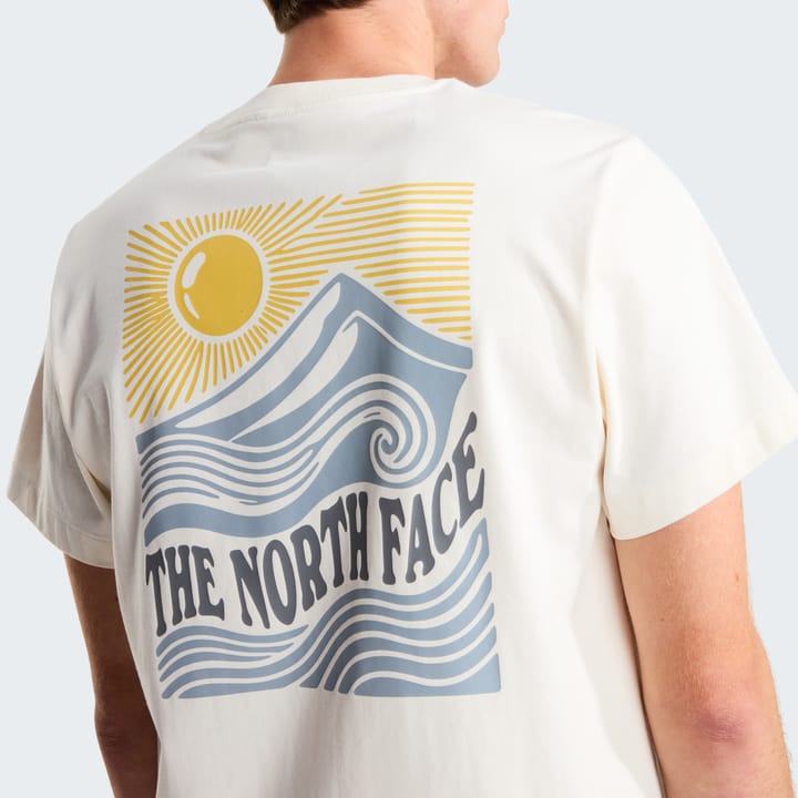 The North Face Men's Mountain Escape Relaxed Graphic T-Shirt White Dune The North Face