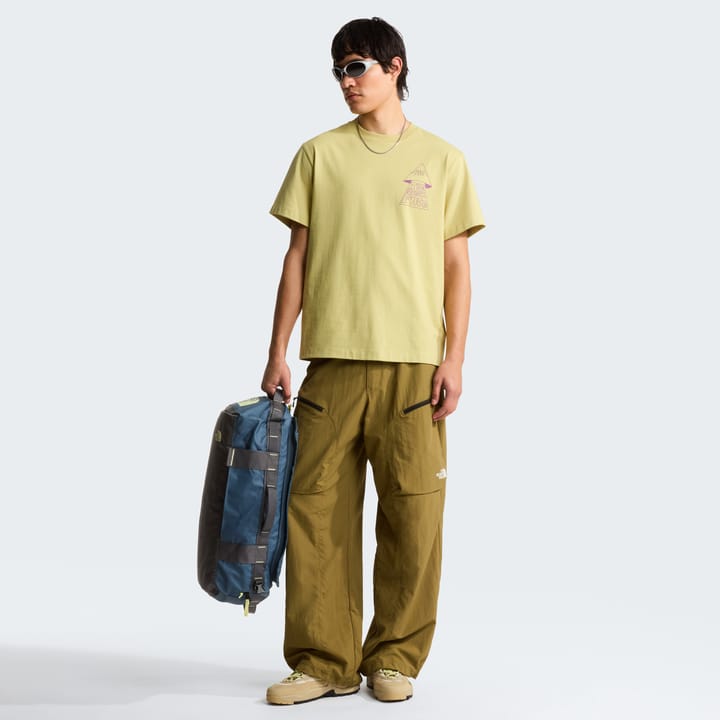 The North Face Men's Mountain Play Relaxed Graphic T-Shirt Pear The North Face