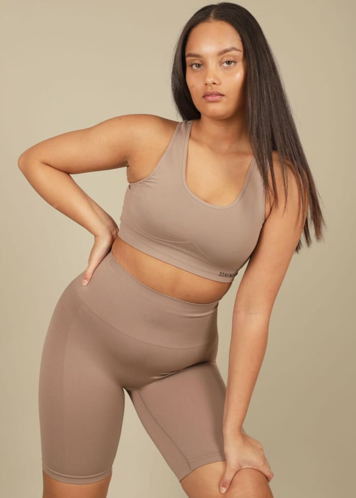 Stay In Place Seamless Biker Tights Oat Latte StayInPlace