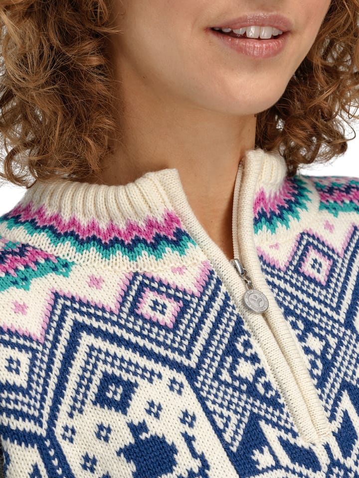 Dale of Norway Vm Trondheim Fem. Sweater Offwhite Indigo Orchid Dale of Norway Dale of Norway Vm Trondheim Fem. Sweater Offwhite Indigo Orchid Dale of Norway