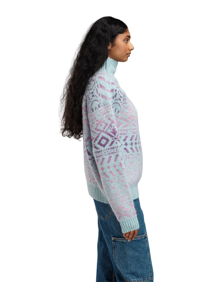 Dale of Norway Highland Feminine Sweater Sea Blue Pink Ombre Dale of Norway Dale of Norway Highland Feminine Sweater Sea Blue Pink Ombre Dale of Norway