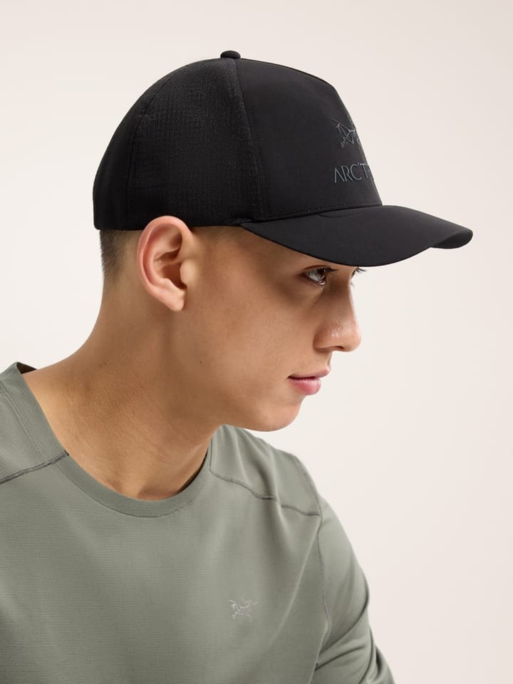 Arc'teryx Unisex Bird Word Trucker Curved Black/Graphite Arc'teryx Arc'teryx Unisex Bird Word Trucker Curved Black/Graphite Arc'teryx