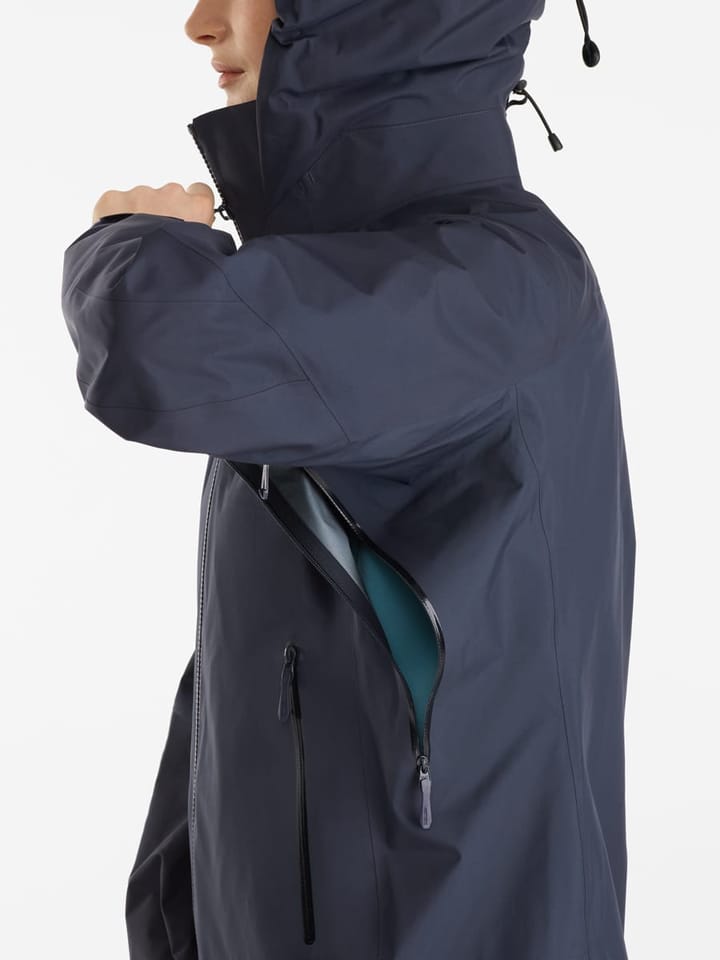 Arc'teryx Beta AR Jacket W Black Sapphire Arc'teryx