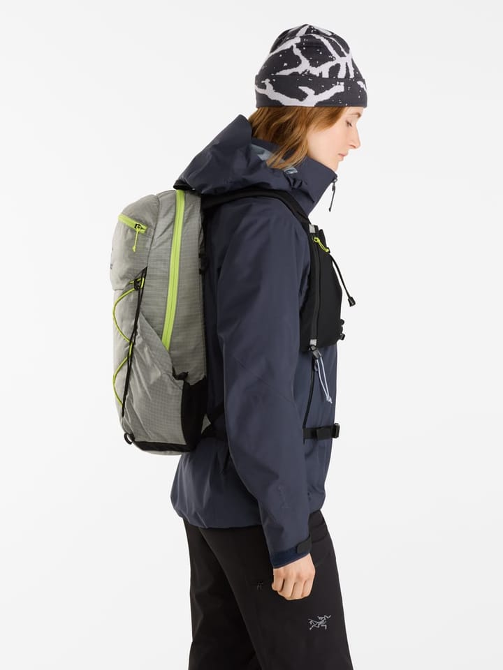 Arc'teryx Beta AR Jacket W Black Sapphire Arc'teryx