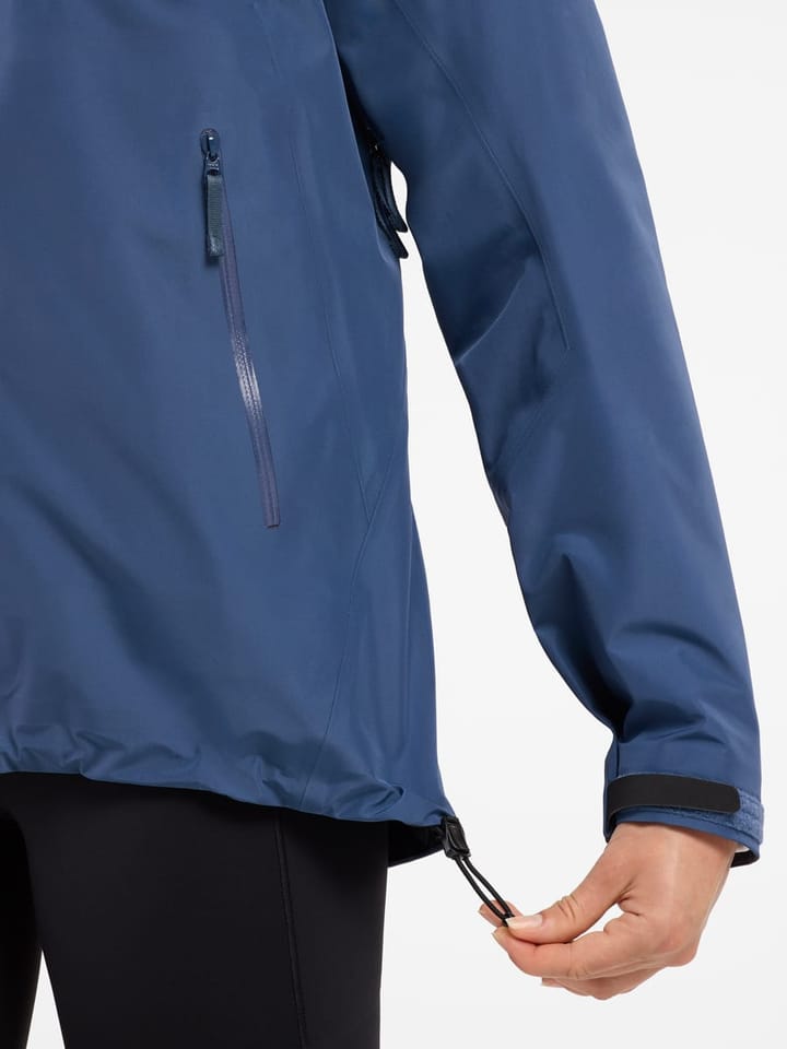 Arc'teryx Women's Beta LT Jacket Moonlit Arc'teryx Arc'teryx Women's Beta LT Jacket Moonlit Arc'teryx