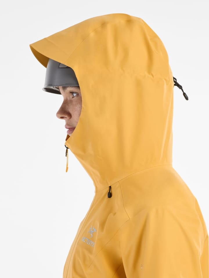 Arc'teryx Women's Beta LT Jacket Sunstone Arc'teryx Arc'teryx Women's Beta LT Jacket Sunstone Arc'teryx