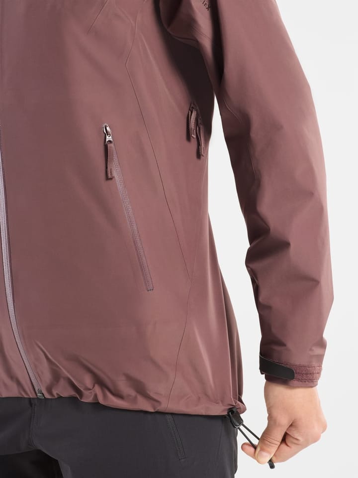 Arc'teryx Women's Beta LT Jacket Velvet Sand Arc'teryx Arc'teryx Women's Beta LT Jacket Velvet Sand Arc'teryx