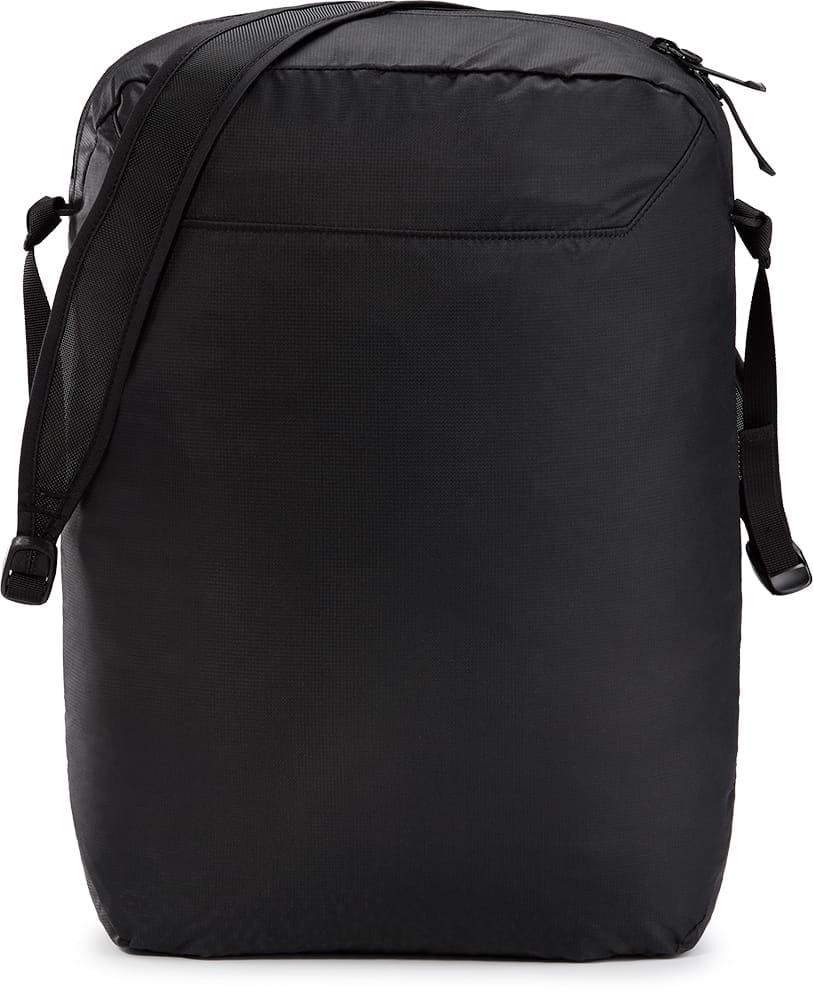 ARC'TERYX　　\"Heliad 12L Tote\" Arc'teryx Men's Heliad 12L Tote in Black Arc'teryx