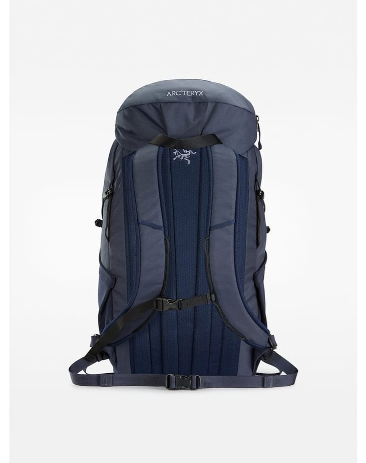 Arc'teryx Mantis 20 Backpack Black Sapphire Arc'teryx