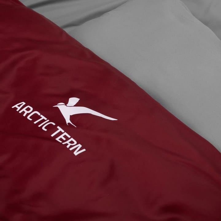 Arctic Tern 2 Person Camping Sleeping Bag Red Arctic Tern Arctic Tern 2 Person Camping Sleeping Bag Red Arctic Tern