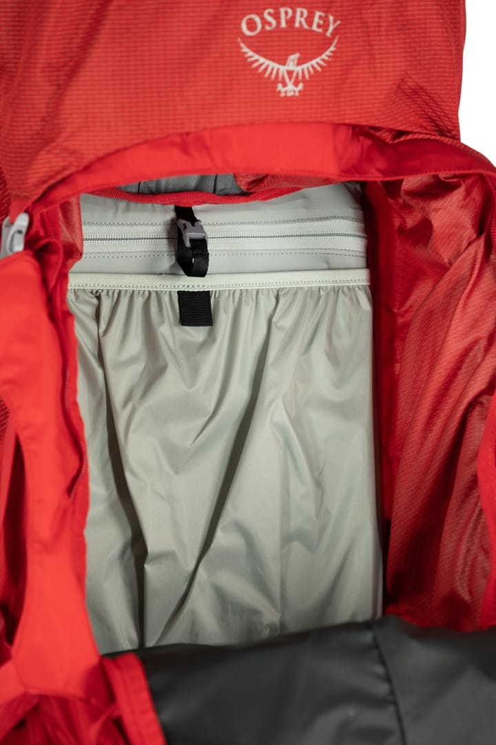 Osprey Ariel Plus 60 Black Osprey Osprey Ariel Plus 60 Black Osprey