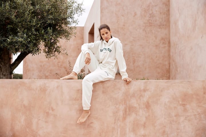 Athlecia Studio W Hoody Whisper White Athlecia Athlecia Studio W Hoody Whisper White Athlecia