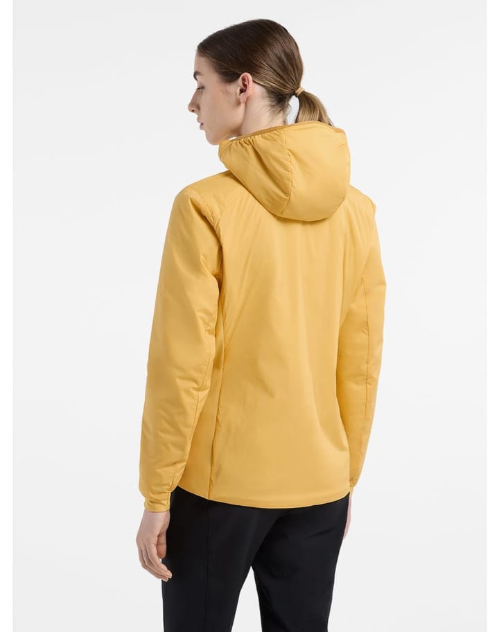 Arc'teryx Women's Atom Hoody Sunstone Arc'teryx Arc'teryx Women's Atom Hoody Sunstone Arc'teryx
