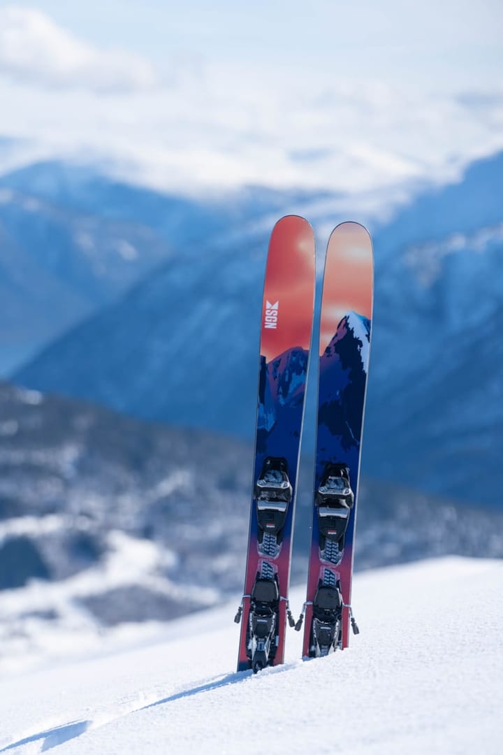 SGN Skis Rabbagast Sunset Orange Artwork SGN skis