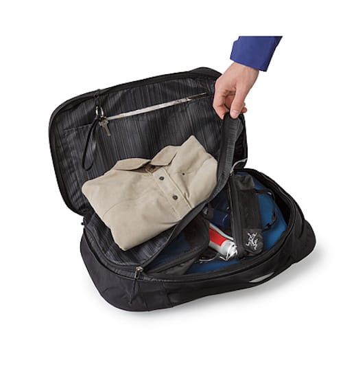 Arc'teryx Blade 28 Backpack Black Arc'teryx Arc'teryx Blade 28 Backpack Black Arc'teryx