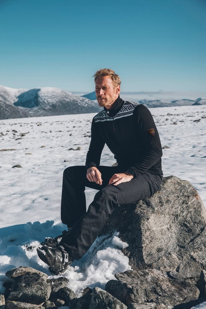 Dale of Norway Cortina Basic Masc Sweater Navy/Off White Dale of Norway Dale of Norway Cortina Basic Masc Sweater Navy/Off White Dale of Norway