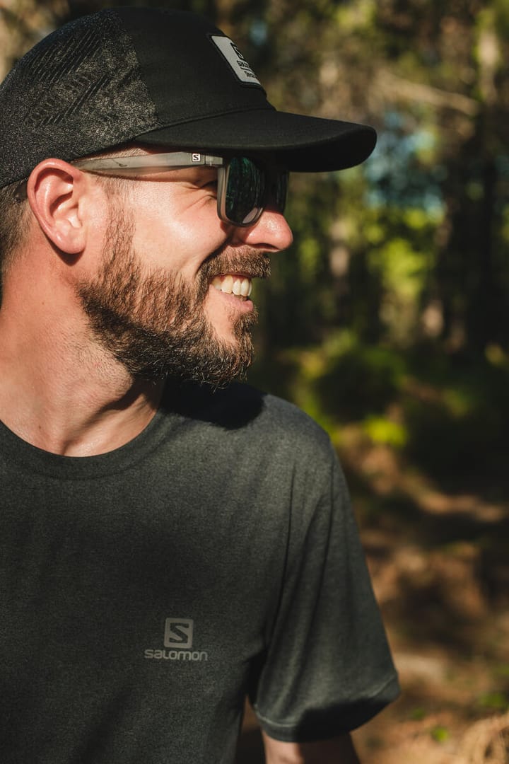 Salomon Trucker Curved Cap Black/Black Salomon Salomon Trucker Curved Cap Black/Black Salomon