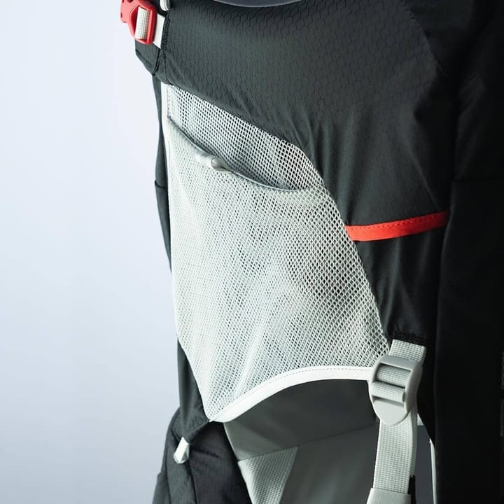 Osprey Poco Plus Child Carrier Starry Black Osprey Osprey Poco Plus Child Carrier Starry Black Osprey
