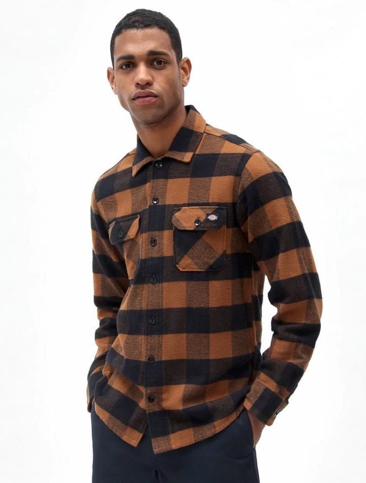 Dickies Men's Sacramento Shirt BROWN DUCK Dickies Dickies Men's Sacramento Shirt BROWN DUCK Dickies