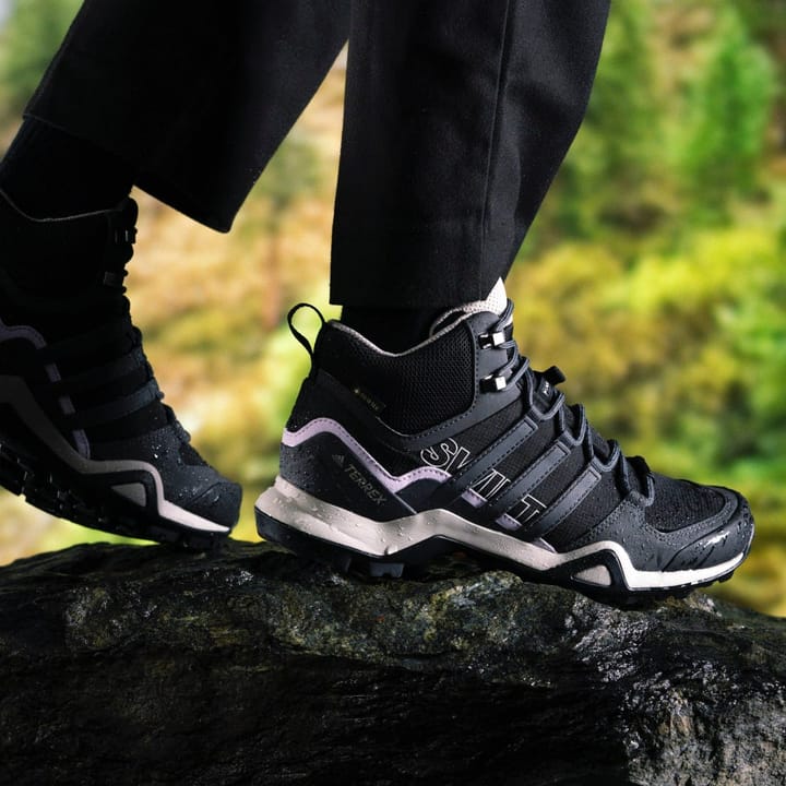 Adidas Terrex Swift R2 Mid GTX W Cblack/Dgsogr/Prptnt Adidas Adidas Terrex Swift R2 Mid GTX W Cblack/Dgsogr/Prptnt Adidas