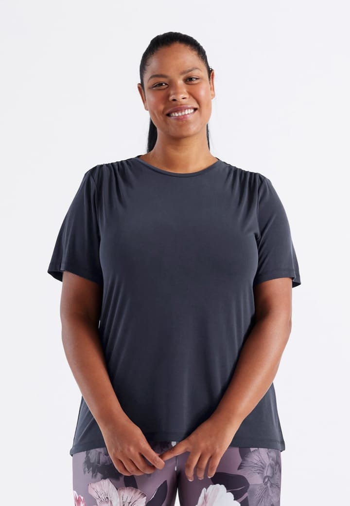 Q Sportswear Zamilla W Loose Fit Tee Ebony Q Sportswear