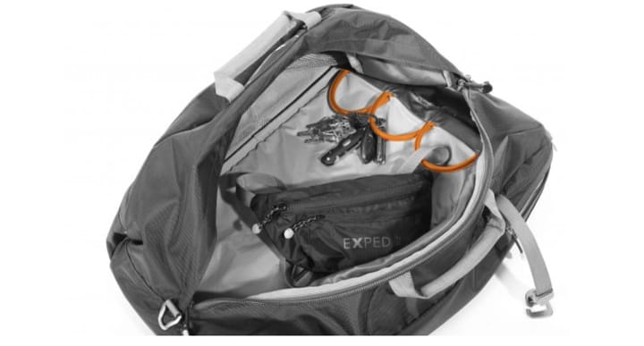 Exped Transit 30 Black Black Exped Exped Transit 30 Black Black Exped