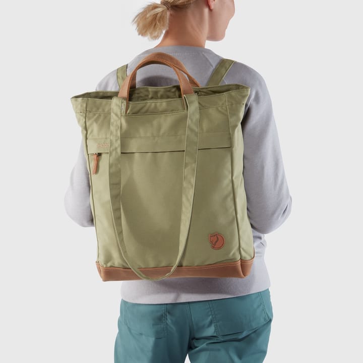 Fjällräven Totepack No. 2 Khaki Dust Fjällräven Fjällräven Totepack No. 2 Khaki Dust Fjällräven