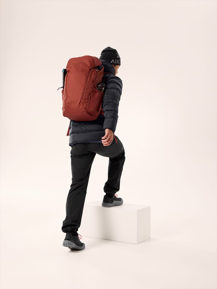 Arc'teryx Mantis 30 Backpack Sequoia Arc'teryx