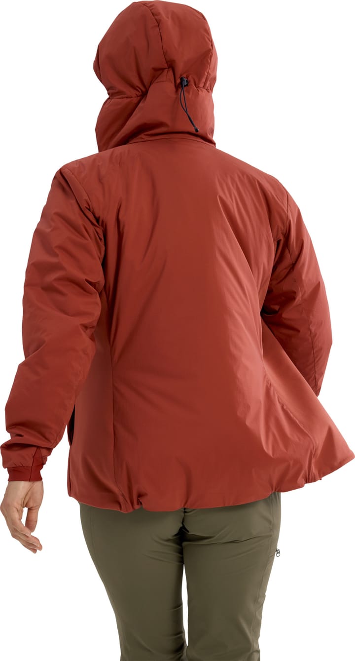 Arc'teryx Women's Atom Hoody Sequoia Arc'teryx Arc'teryx Women's Atom Hoody Sequoia Arc'teryx