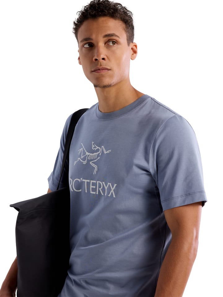 Arc'teryx Men's Arc'Word Logo SS Stratus / Arctic Silk Arc'teryx Arc'teryx Men's Arc'Word Logo SS Stratus / Arctic Silk Arc'teryx