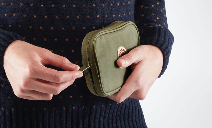 Fjällräven Kånken Travel Wallet Navy Fjällräven Fjällräven Kånken Travel Wallet Navy Fjällräven