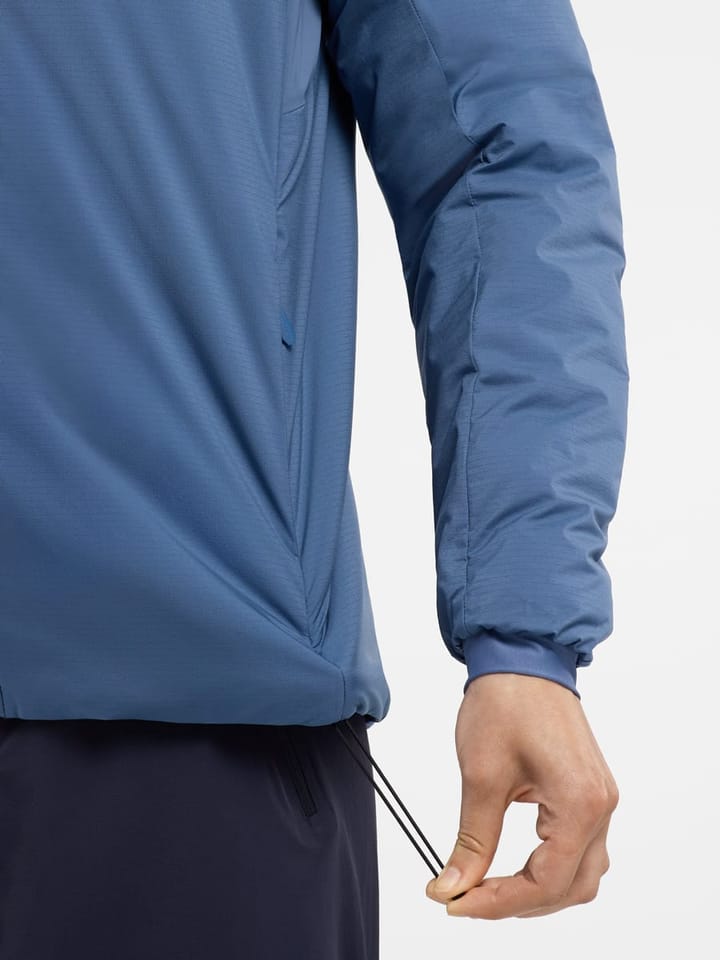 Arc'teryx Women's Atom Heavyweight Hoody Moonlit Arc'teryx Arc'teryx Women's Atom Heavyweight Hoody Moonlit Arc'teryx