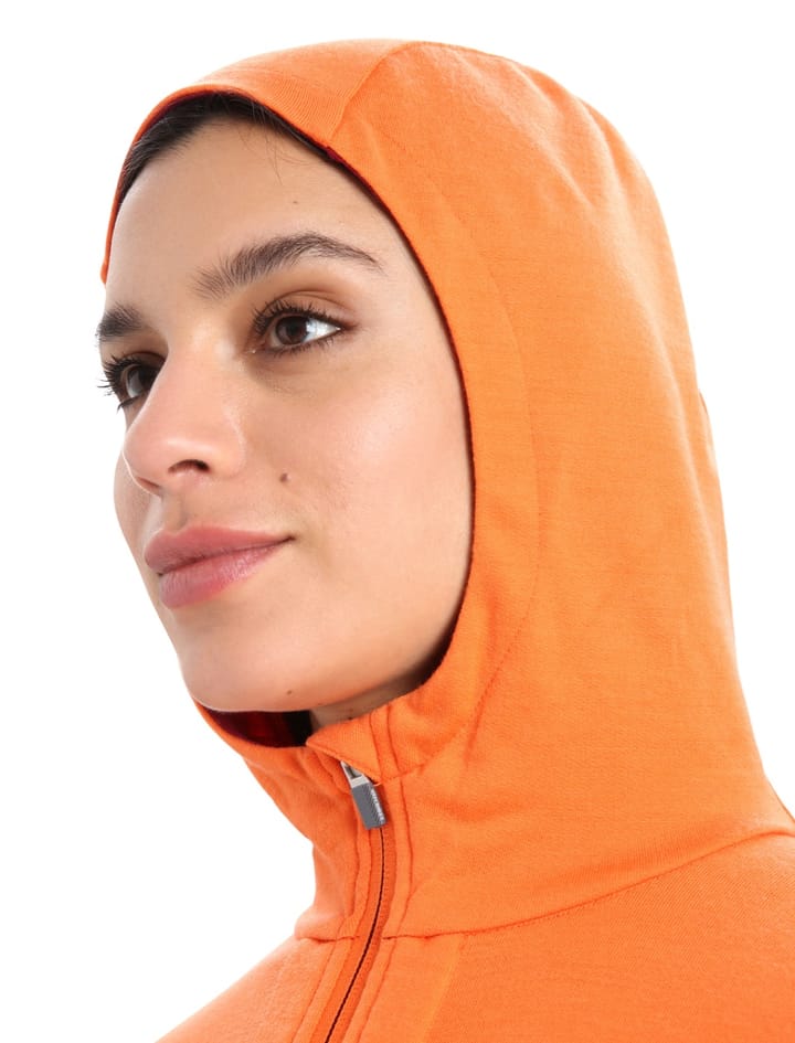 Icebreaker Women's Quantum III Long Sleeve Zip Hood Flash/Cherry Icebreaker Icebreaker Women's Quantum III Long Sleeve Zip Hood Flash/Cherry Icebreaker