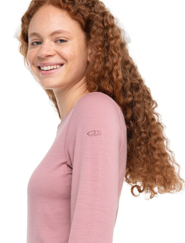 Icebreaker Women's 200 Oasis Long Sleeve Crewe Crystal Icebreaker Icebreaker Women's 200 Oasis Long Sleeve Crewe Crystal Icebreaker