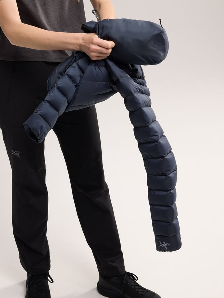 Arc'teryx Women's Cerium Hoody Black Sapphire Arc'teryx