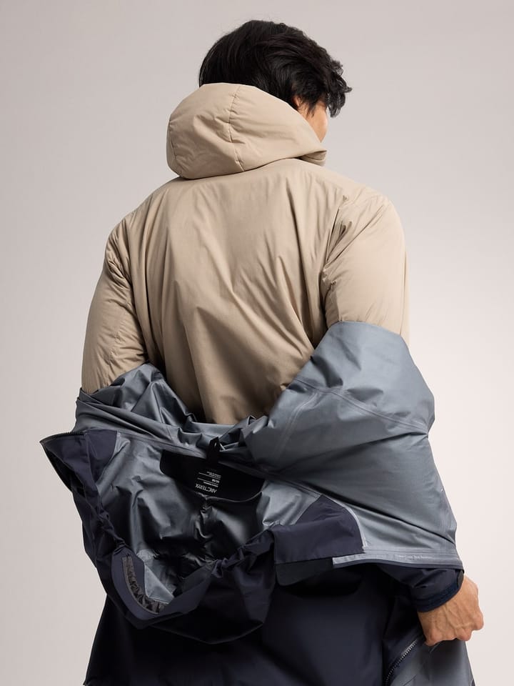 Arc'teryx Atom Hoody M Black Sapphire Arc'teryx