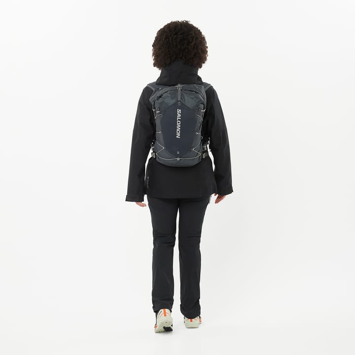 Salomon Women's Outline 3L GORE-TEX Jacket Deep Black Salomon Salomon Women's Outline 3L GORE-TEX Jacket Deep Black Salomon