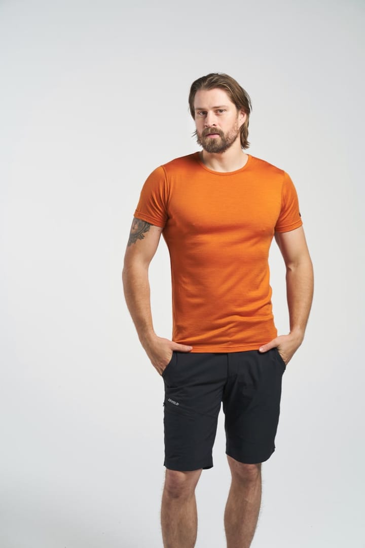 Devold Breeze Merino 150 T-Shirt Man Go 180 210 A Flame Devold