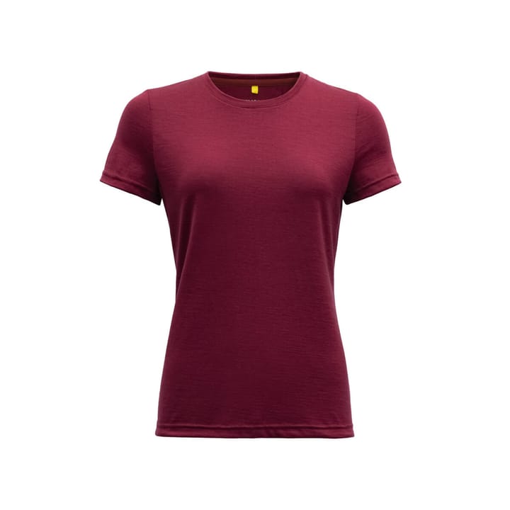Devold Eika Woman Tee Beetroot Devold Devold Eika Woman Tee Beetroot Devold