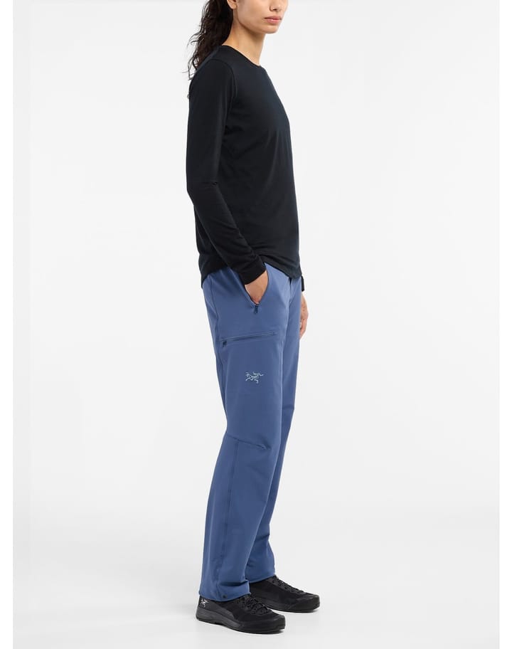 Arc'teryx Women's Gamma LT Pant Black Sapphire Arc'teryx Arc'teryx Women's Gamma LT Pant Black Sapphire Arc'teryx