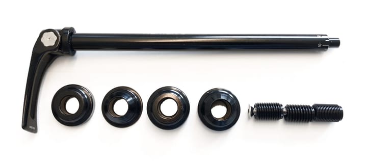 Hamax Hitch adapter for 12 mm thru axles Black Hamax Hamax Hitch adapter for 12 mm thru axles Black Hamax