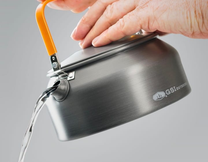 GSI Outdoors Tea Kettle 1 qt GSI Outdoors