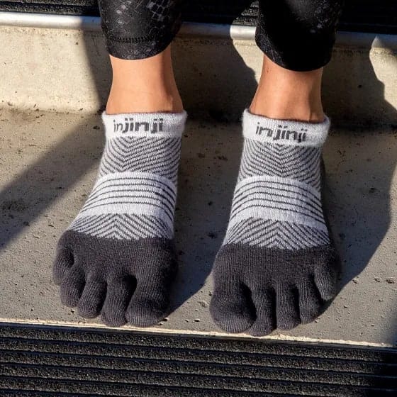 Injinji Sokk W Run Lightweight No-Show Gray Injinji Injinji Sokk W Run Lightweight No-Show Gray Injinji