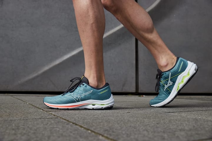 Mizuno WAVE INSPIRE 18 Smoke Blue/White/Neon Flame Mizuno Mizuno WAVE INSPIRE 18 Smoke Blue/White/Neon Flame Mizuno