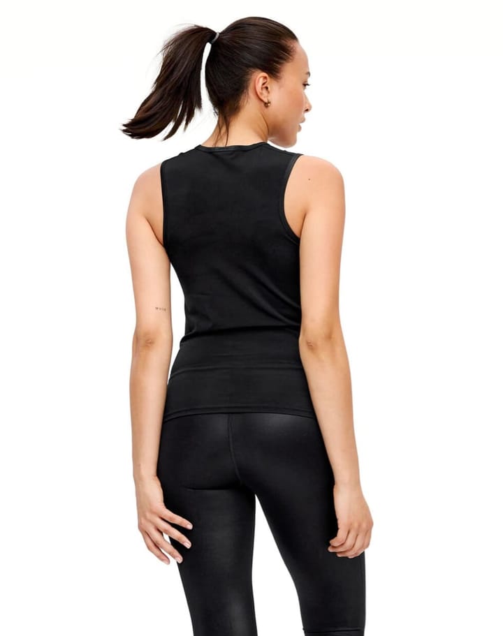 Johaug Gleam Singlet TBLCK Johaug Johaug Gleam Singlet TBLCK Johaug